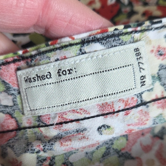 J. Crew Secret Wash Poplin Floral Print Stretch Button Down Shirt Size XL - Picture 13 of 13